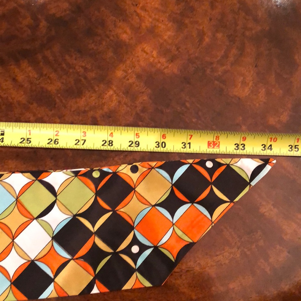 SCARF - Picture 5 of 5